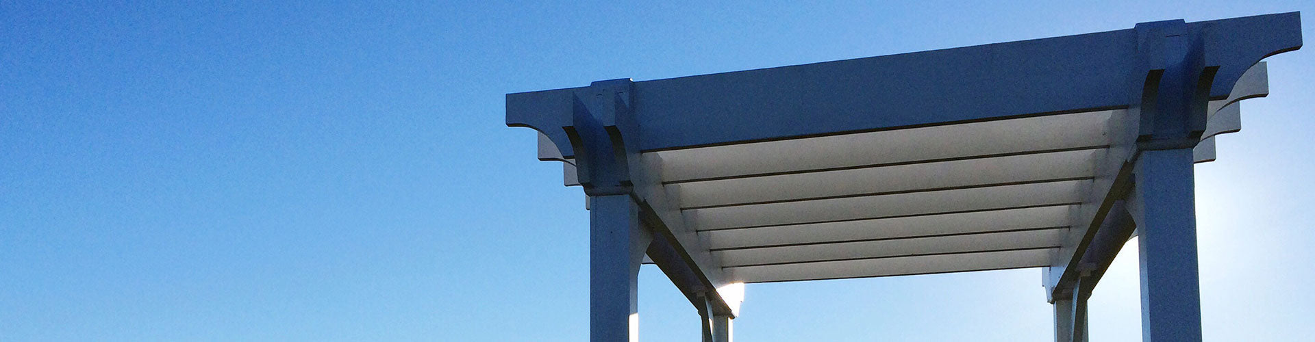 ¿Hay que pedir permiso al ayuntamiento para poner una pérgola?