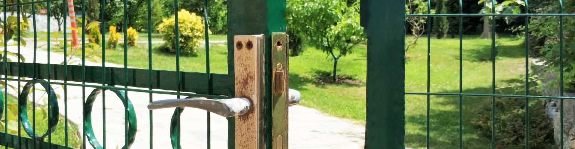 Puertas de vallas metálicas, ¿cómo mantenerlas en buen estado?