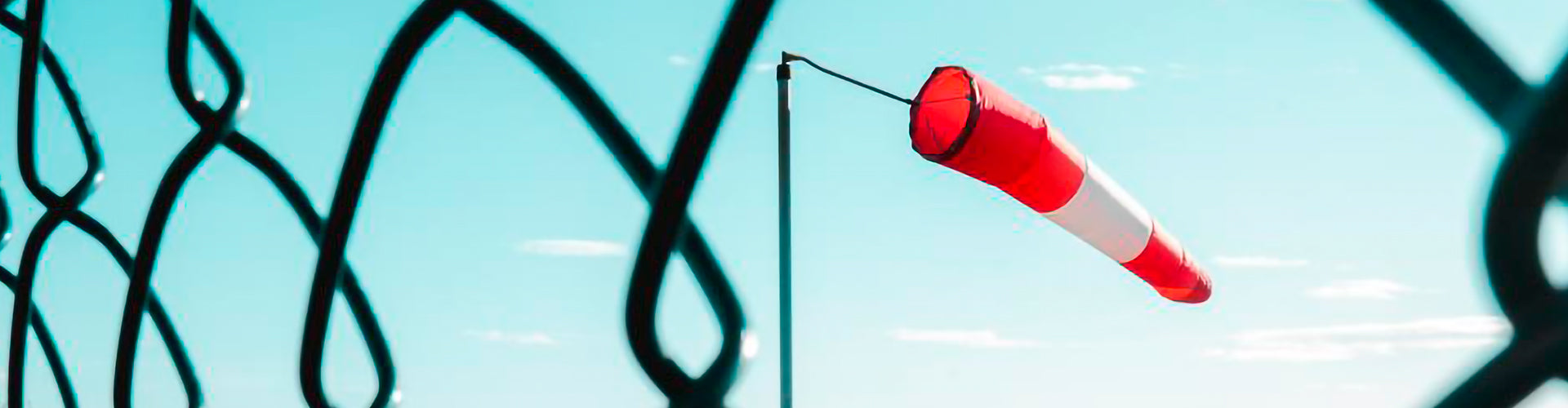 Reforzar tu valla contra el viento: Consejos prácticos para mejor su resistencia